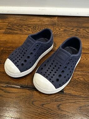 Native Toddler Shoes - Navy Blue - Size 6